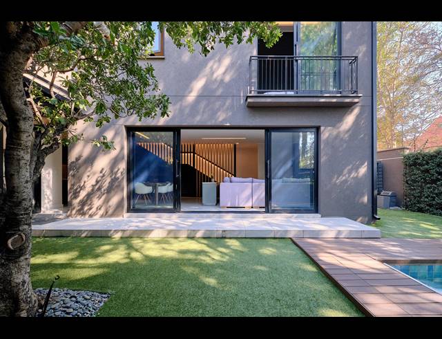 3 BEDROOM TOWNHOUSE FOR SALE IN HYDE PARK